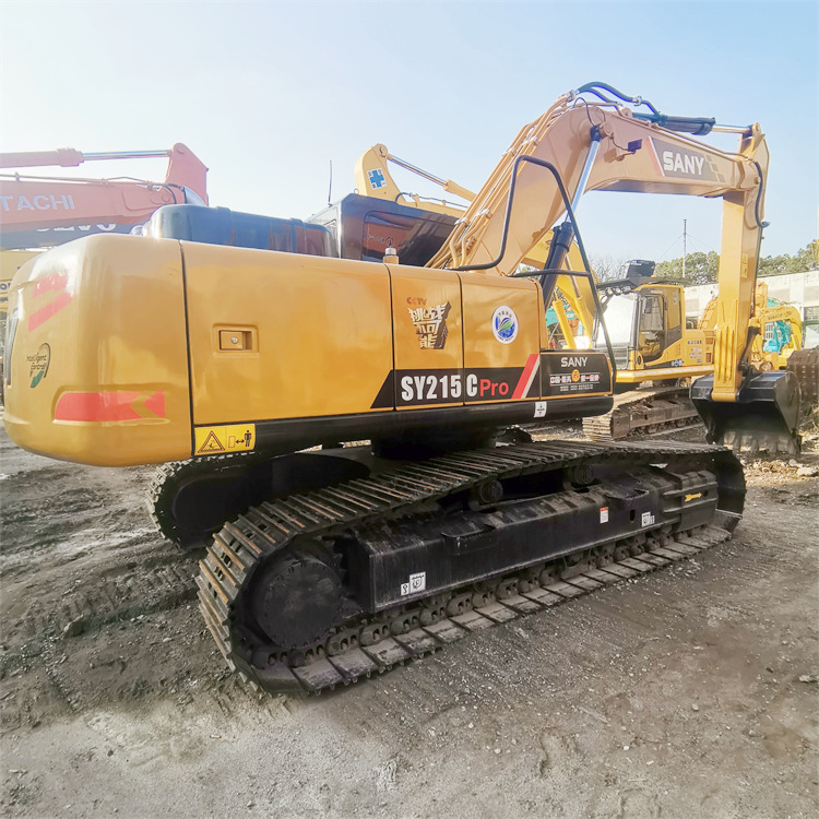 21ton sany 215 excavator with 0.93 m3 bucket capacity and 21800 KG operating weight