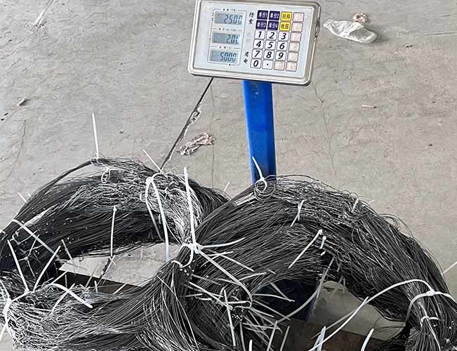 Border Defense Capture Wire Barrier Anti Tank Track Wrapping Wire Mesh