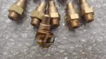 Sounding self closing valve, self closing measuring head, bronze sounding self