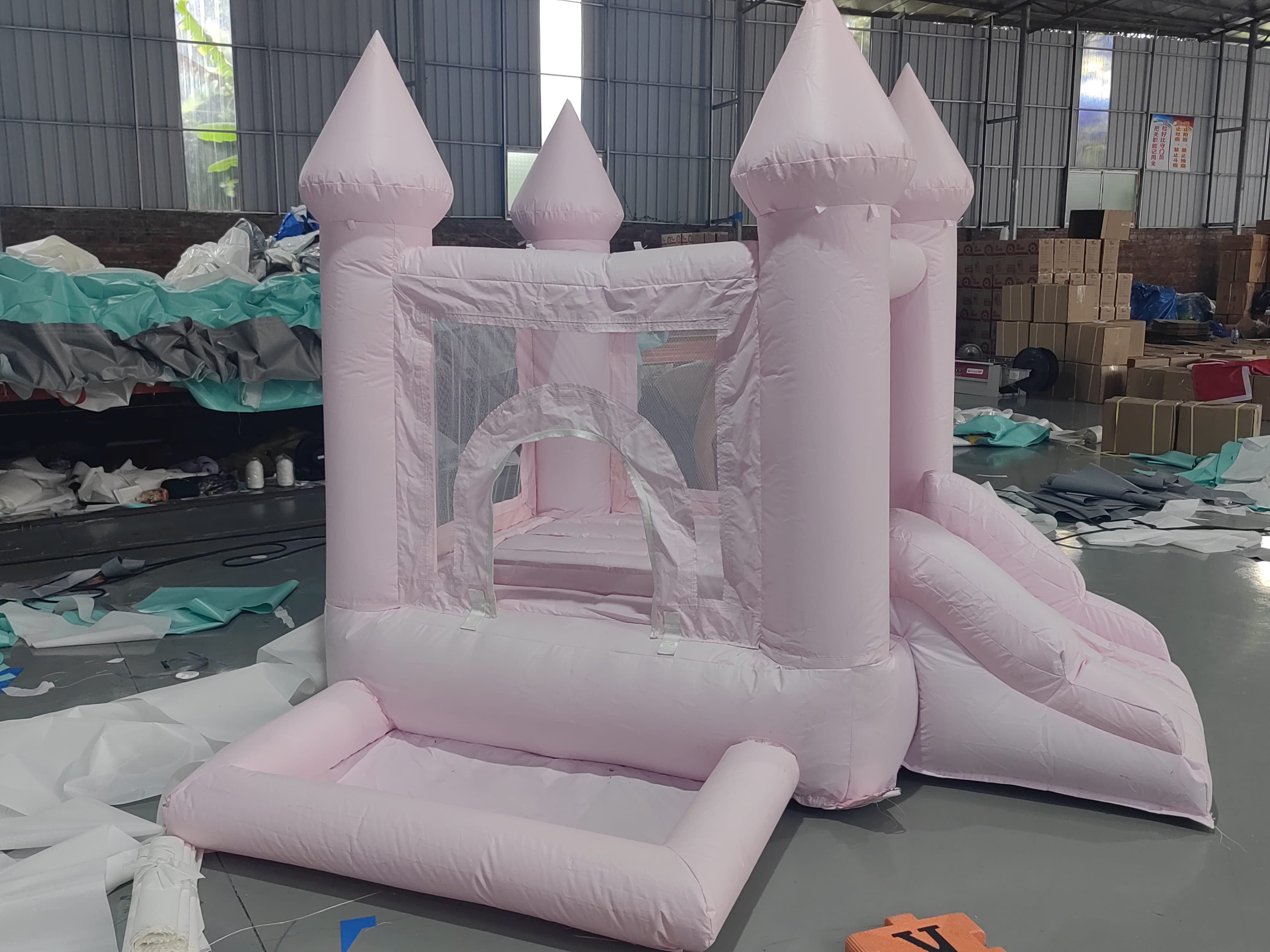 PVC Commercial Bounce House Inflatable Castle With Slide For Kids
