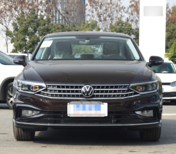 Volkswagen Magotan 2023 2 Million Commemorative Edition 330TSI DSG Leading Model Medium Car