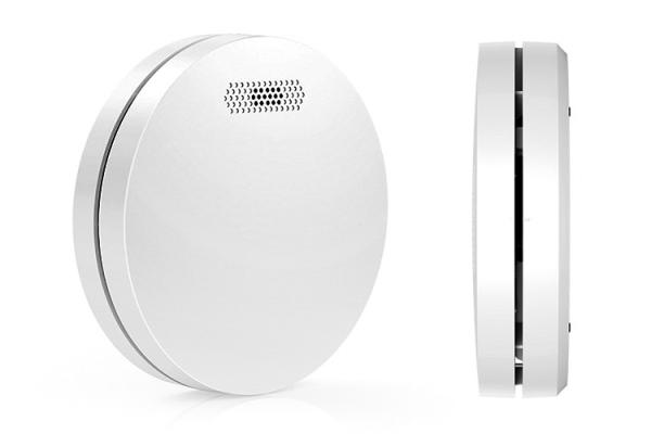 Buy cheap Smoke Alarm Detector Battery Powered Small Size Carbon Zinc Battery from wholesalers