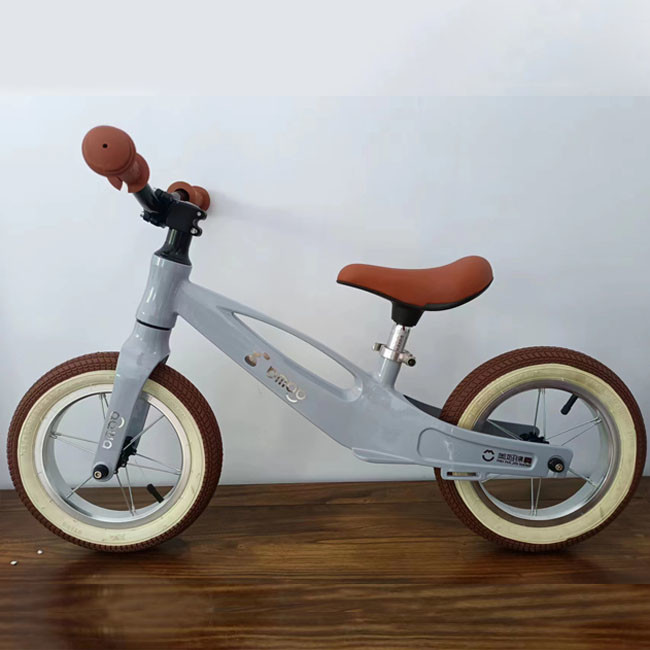Air Filled Tires Foot Ride Bicycle Smooth And Comfortable Ride Guaranteed