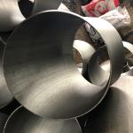 High Quality Carbon Steel ASME B16.9 Pipe Fitting Seamless Straight/Reducing Tee