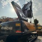 Secondhand Hyundai Excavator R220-9S Used 22ton Medium Type Crawler Digger