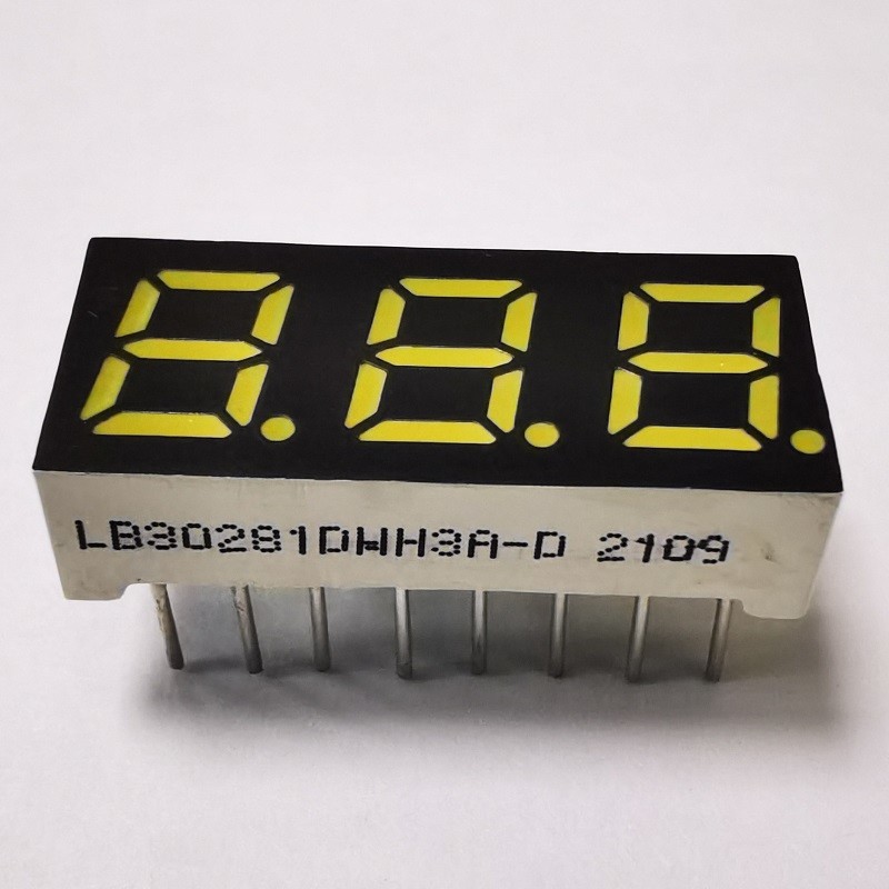 Triple Digit 0.28inch White 7 Segment LED Display Common Cathode