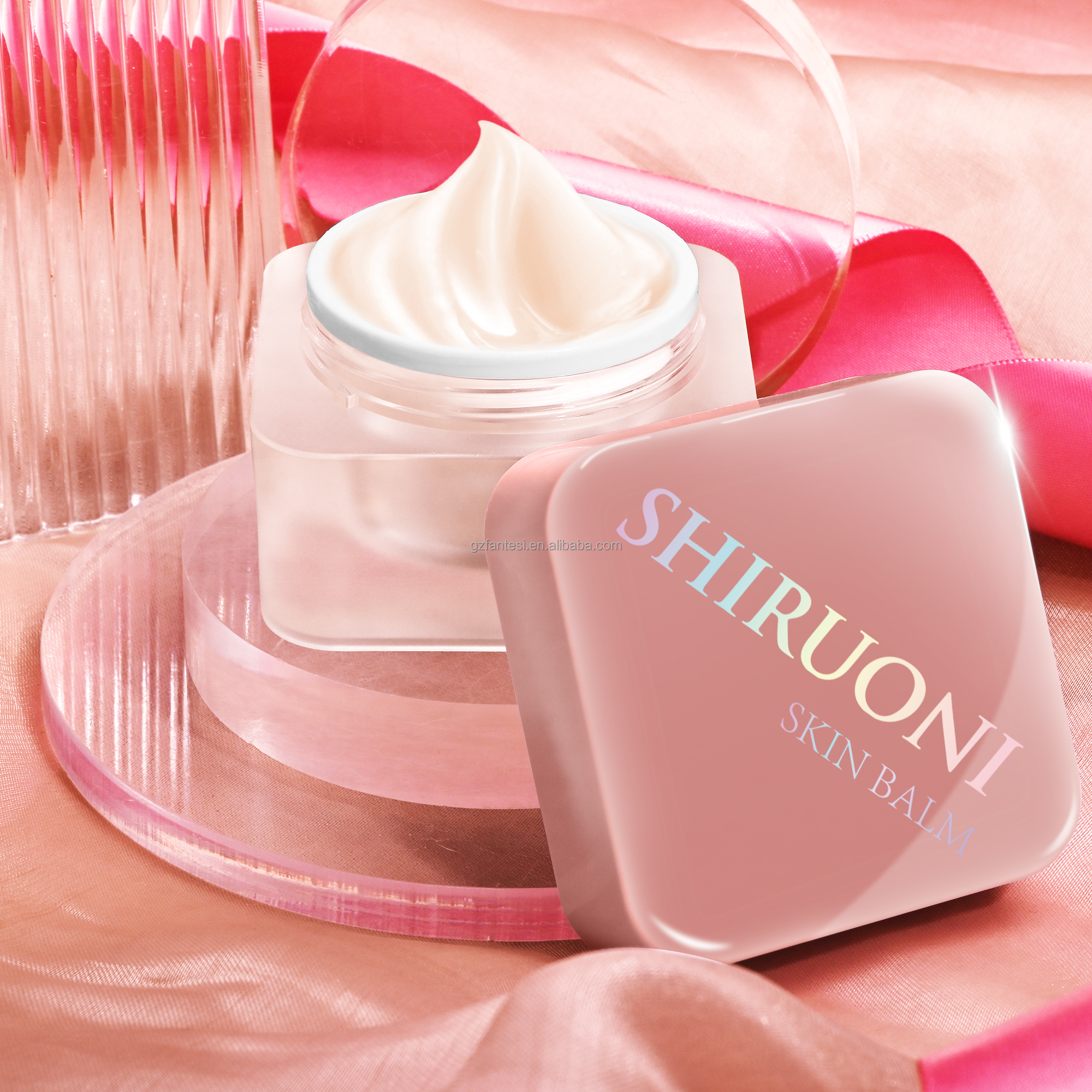 Custom Hydrating Moisturizing Long-Lasting 4 in 1 Glow Skin Balm Private Label Whitening Face Lotion