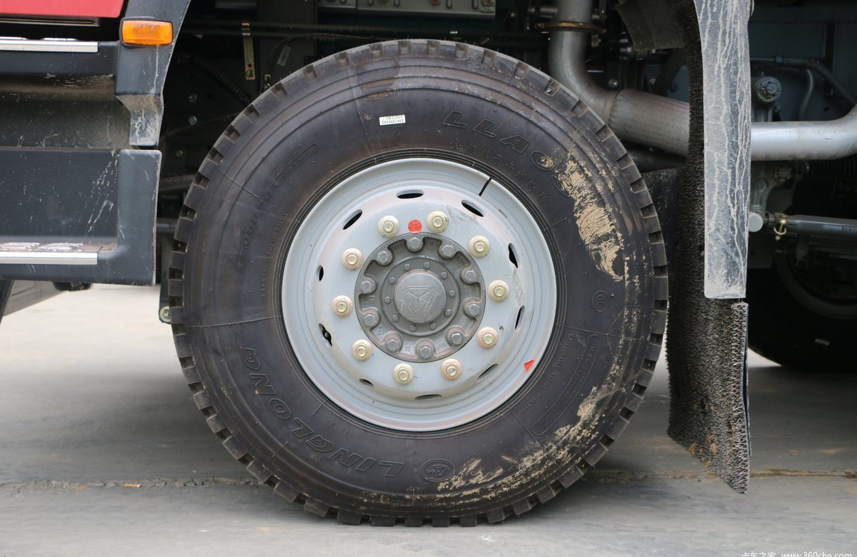 Howo 8x4 12 Wheel Used Tipper Truck 40 Tons 380 Hp Heavy Dump Truck With Left Steering