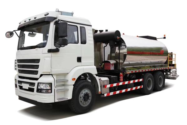 Buy cheap 13000 L Building Construction Equipments Asphalt Spayers Intelligent Asphalt Distributors from wholesalers