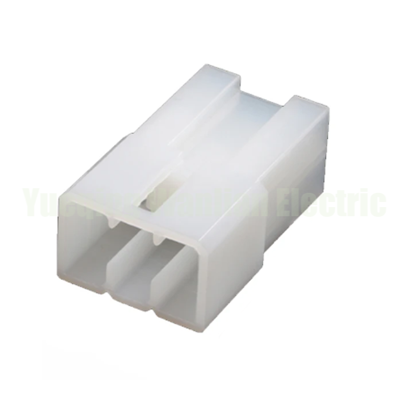 5 Pin MG620211 Male Auto Car Electrical Wiring Harness Plug Socket Connector