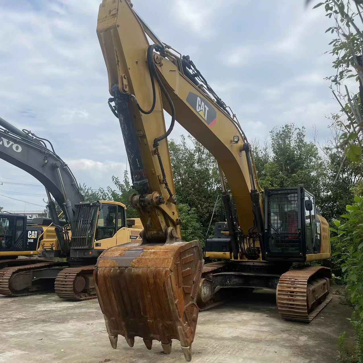 Used Cat Japan 36 Excavator 36 Ton Crawler Excavator with and Good Condition