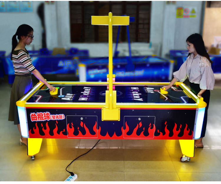 ODM Table Arcade Game Machines Air Hockey Pucks Pool 200w