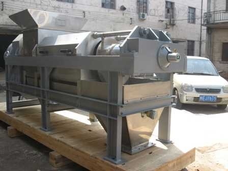 300mm Sludge Press Machine , 4.0m3/h Dewatering Screw Press Machine