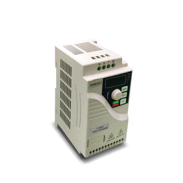 Buy cheap 380V 220V Single Phase Frequency Inverter , 0.75KW 1 Phase Frequency Converter from wholesalers