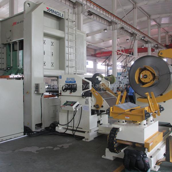 Buy cheap Automatic NC Servo Sheet Metal Feeder Machine For Uncoiler And Straightener from wholesalers