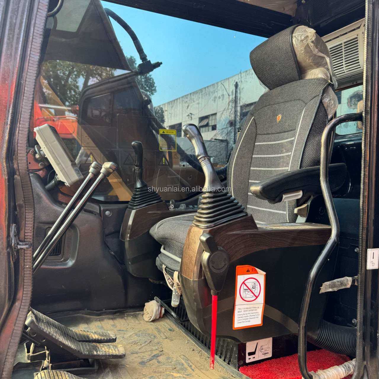 ISUZU Engine 13500T Sany Excavator Affordable and for Crushing Second Hand Excavators