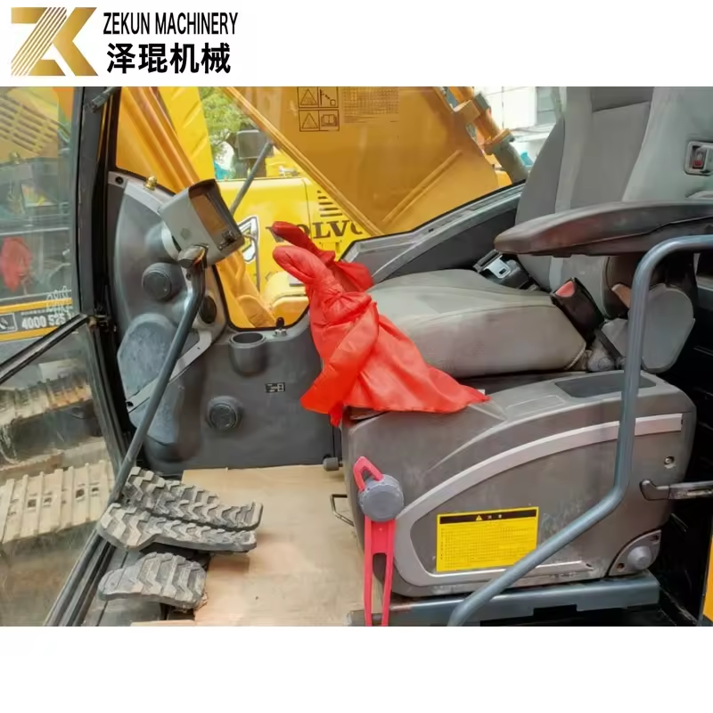 21Ton Used Hyundai 215 Crawler Excavator with Hydraulic Valve