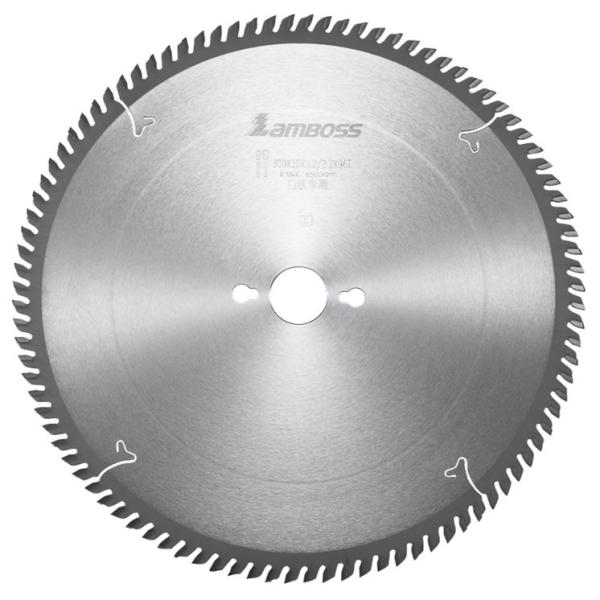 Buy cheap Anticorrosive Welded Round Cutting Blade , Multifunctional Carbide Saw Blades from wholesalers