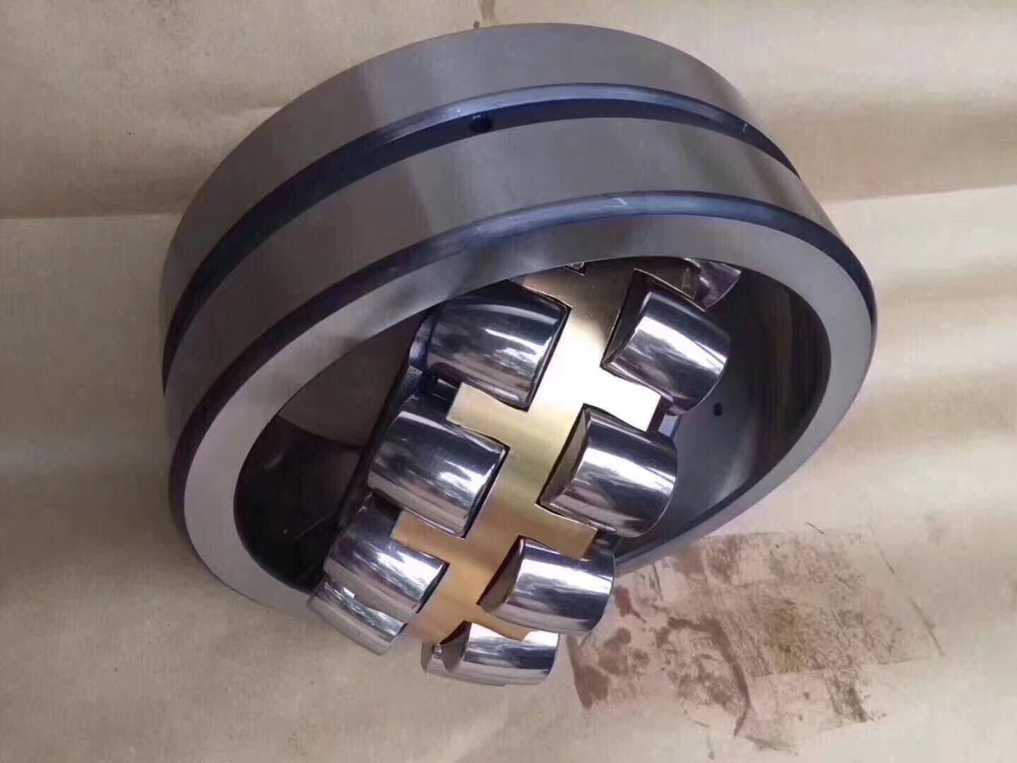 Plastic Drum Packaging Sealed Spherical Roller Bearing 22209CA Long Life