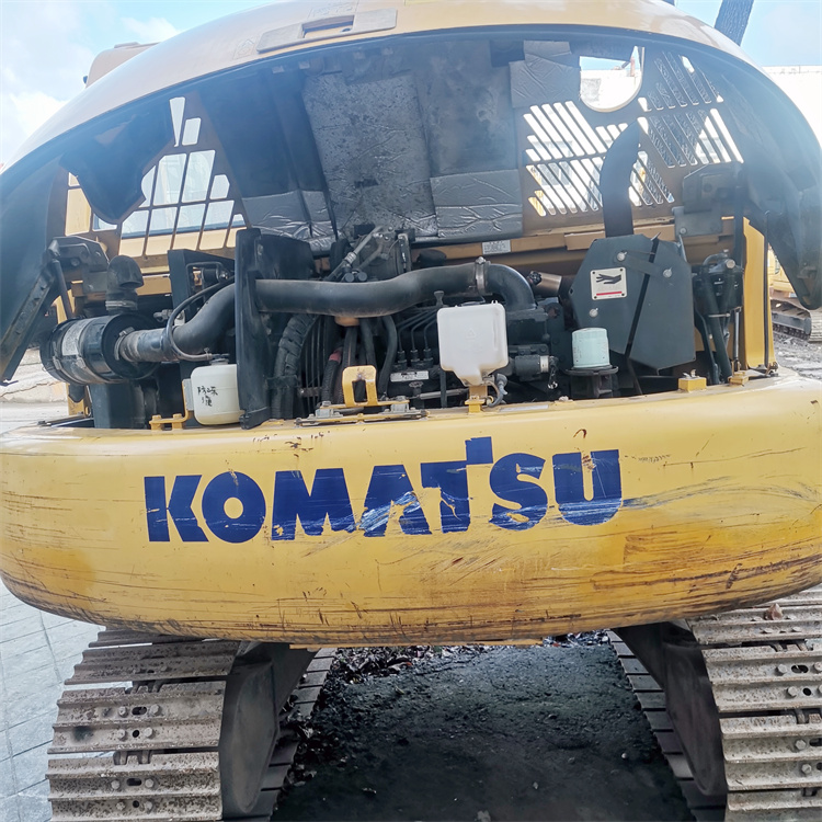 2017 Good Health 6 Ton Komatsu PC 60 Used Excavator with Cummins Engine Made in Japan
