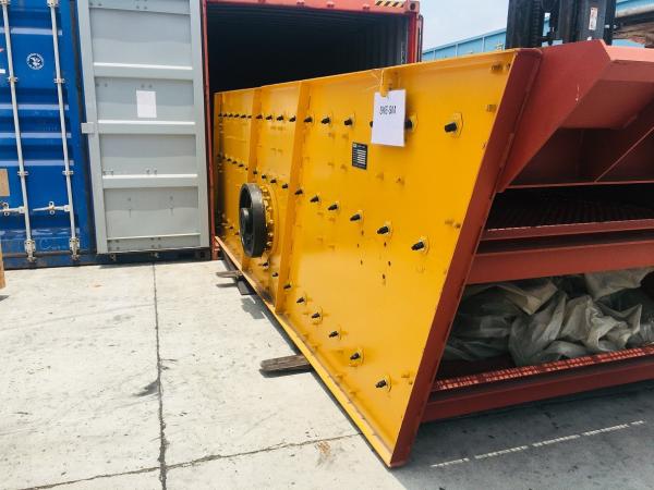 Round Ultrasonic Sand Vibrating Screening Machine 18.5Kw 3YK1848 With Mn Steel