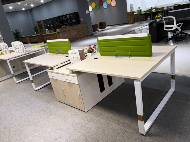 OEM Custom Modular Workstation Desk , Office Cubicle Furniture Wooden Material