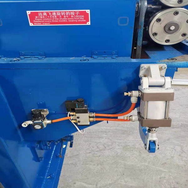 4ft Width Alternate Current GI Wire Welding Machine , Spooling Roller Welder