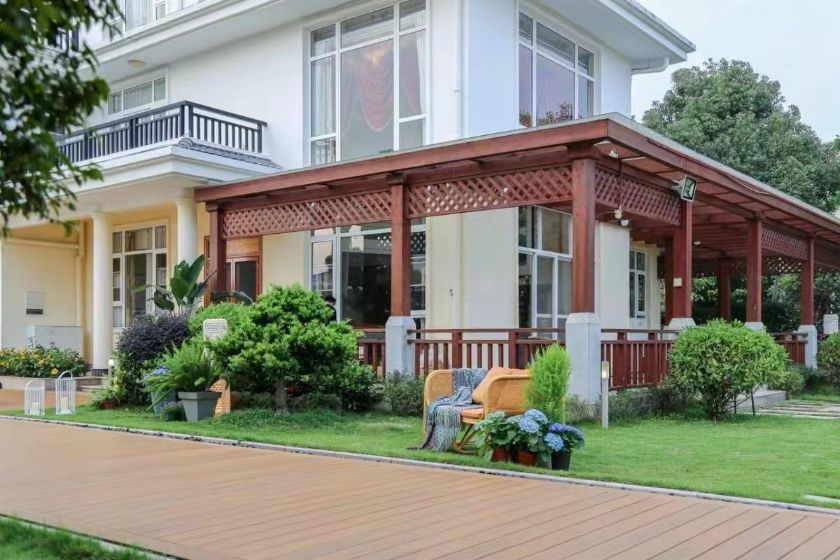 WPC Green Outdoor Flooring / Wooden Composite Board
