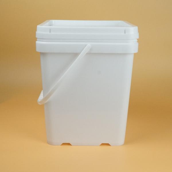 Buy cheap 16.5L Food Grade Plastic Packaging Square Bucket With Lid And Handle from wholesalers