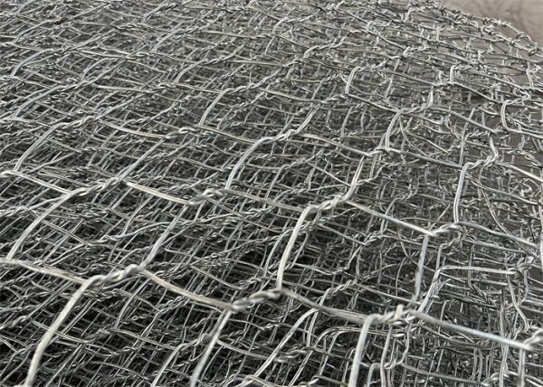 Buy cheap Strong Long Lasting Galvanised Gabion Mattresses With Tensile Strength 380-550mpa from wholesalers