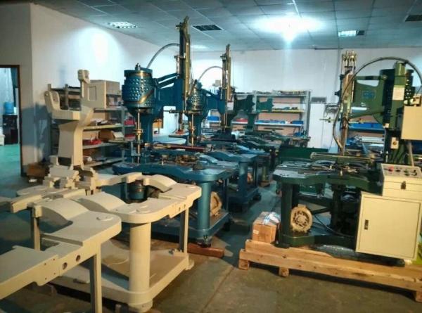 Buy cheap 6000kg Automatic Rigid Box Making Machine Max Sheet Size 1200 X 1000mm from wholesalers