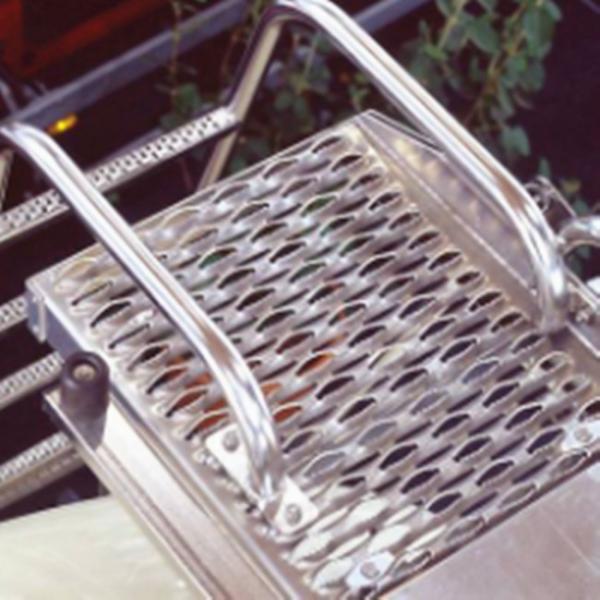 Buy cheap Steel Grip Strut 316 Stainless Steel Aluminum Or Q235 Mild Carbon For Stair Treads Platform Walkways from wholesalers