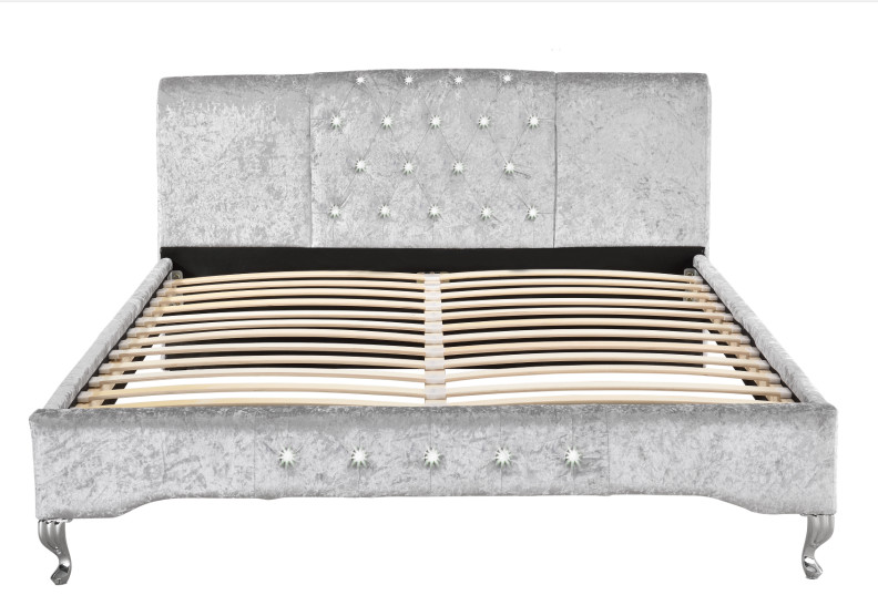 Rosh Luxury Double Size Tufted Storage Bed Lint Sliver Crystal Button European Style