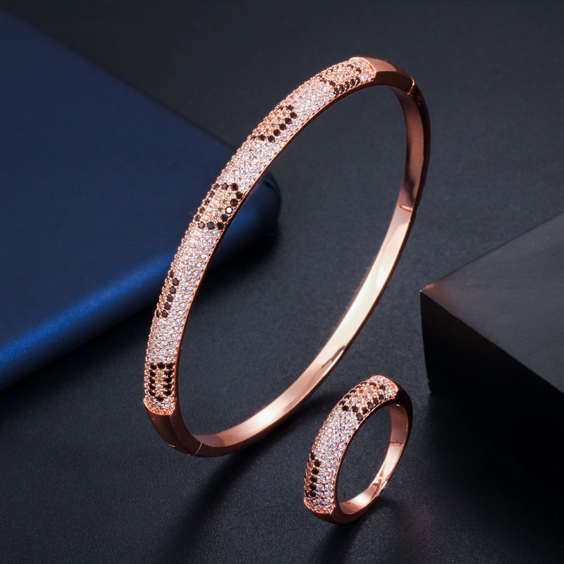 Fashion Bracelet Ladies Silver Color Cubic Zirconia Bangle Royal Tennis Bracelets Jewelry for Christmas Gift