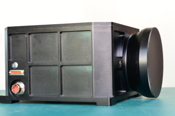 25Hz Infrared Surveillance Camera , Thermal Imaging Camera For Target Observatio