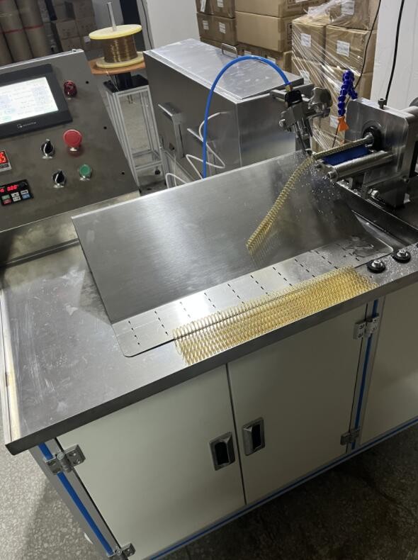Max 2 Inch PVC Plastic Spiral Wire Binding Coil Making Machine For Plastic Coil Plastic Spiral Wire Making Machine