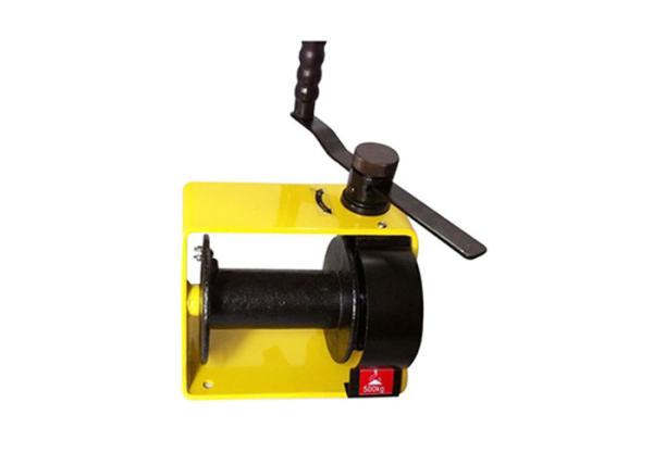 Buy cheap Mini Lifting Worm Gear Drive Winch , VS500 Heavy Duty Worm Gear Boat Winch from wholesalers