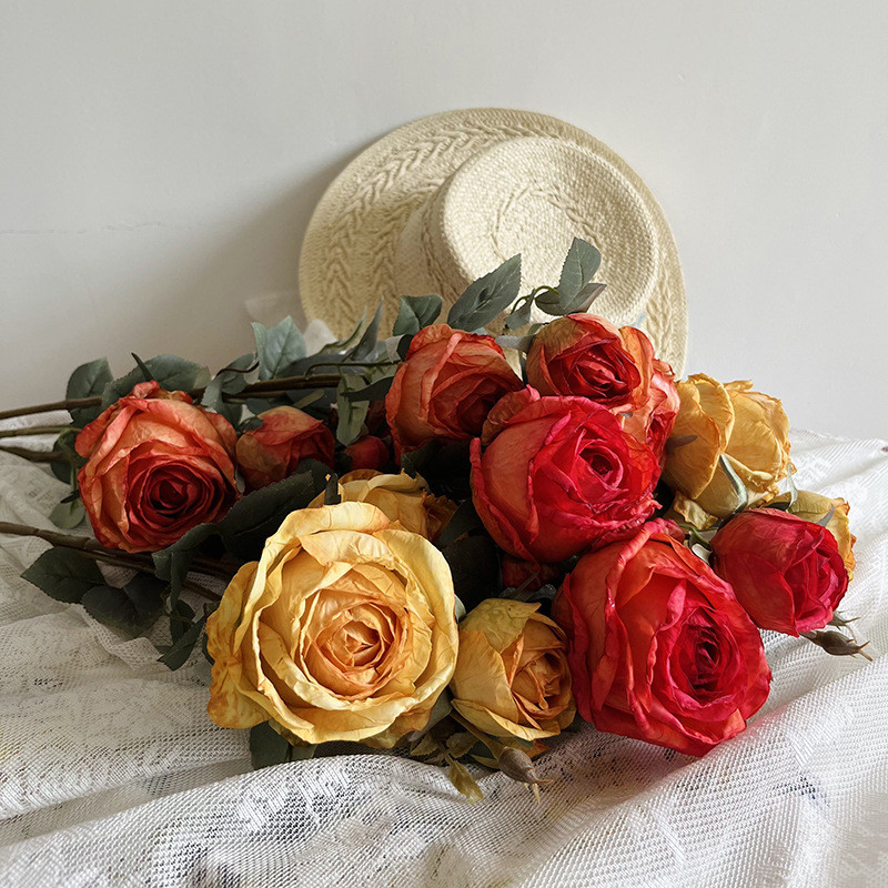 Rose simulation fake flower dining table, coffee table decoration bouquet, high-end feeling, charred edge European artificial flower decoration,
