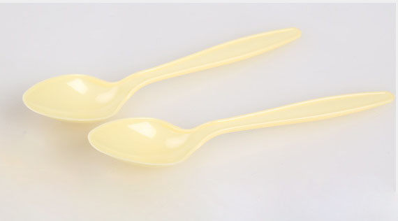 beige color 11 cm disposable plastic spoons