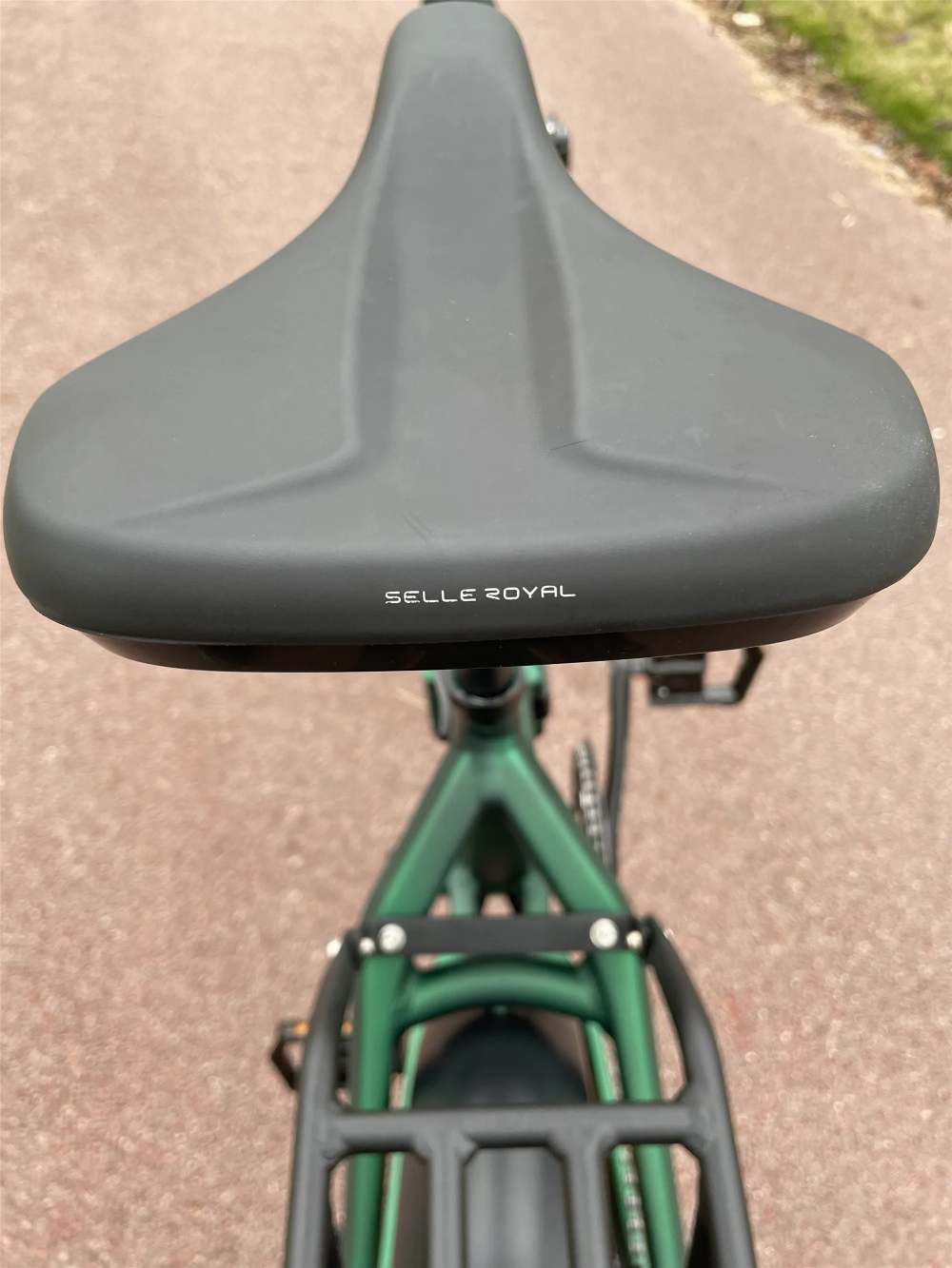 20 Inch Retro Folding Step Thru Electric Bike 48V 750W With LCD Display