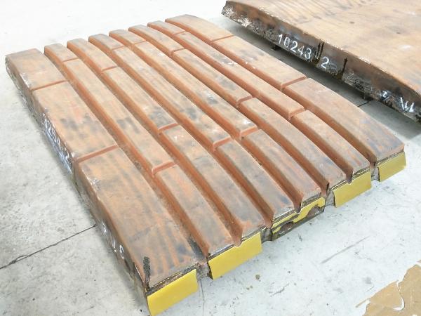 Buy cheap High manganese jaw crusher parts manufacturer and suppliers from China from wholesalers