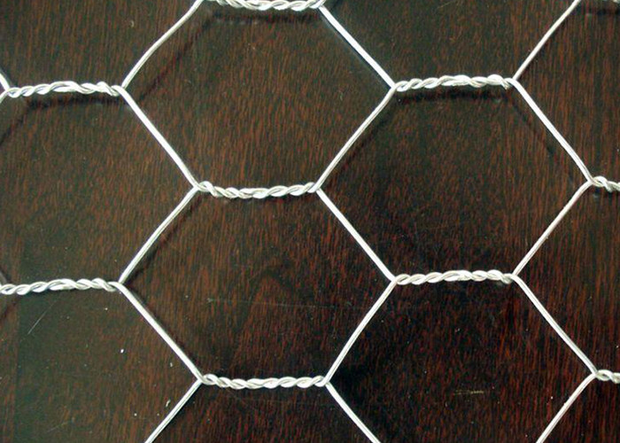 Straight Twisted Hexagonal Wire Netting Mesh 5/8" For Poultry Cage