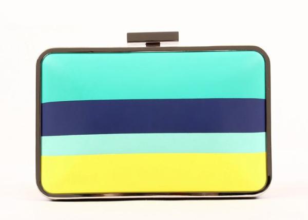 Buy cheap Printed Pu Leather Ladies Leather Clutch Bags With Squeeze Switch Locking from wholesalers