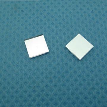 Buy cheap 690nm narrow band IR pass filter, Red 690nm IR-Cut filter square size 8*8*0.3mm from wholesalers