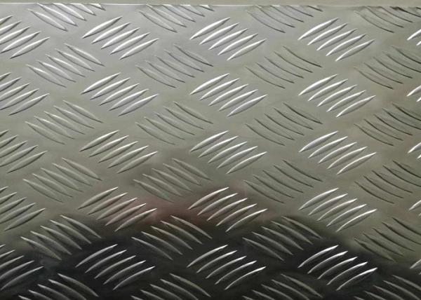 Buy cheap Solar Steel Chequered Plate Silver Metal Color 40g-275g Zinc Coating Eco Friendly from wholesalers