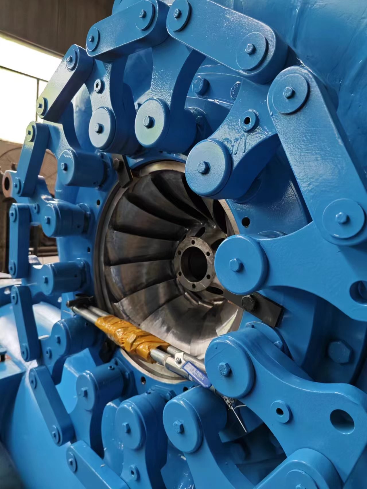 Durability 200kw-20mw Customized Hydro Turbine Generator For Clean Energy
