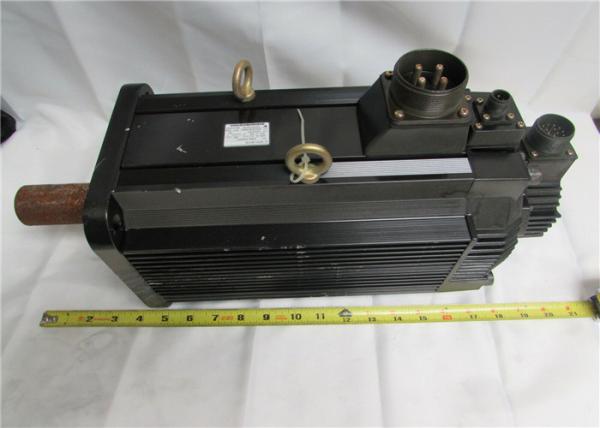 Quality Industrial Servo Motor Yaskawa AC Servo Motor SGMG Series 46.9A SGMG-60A2BAC for sale