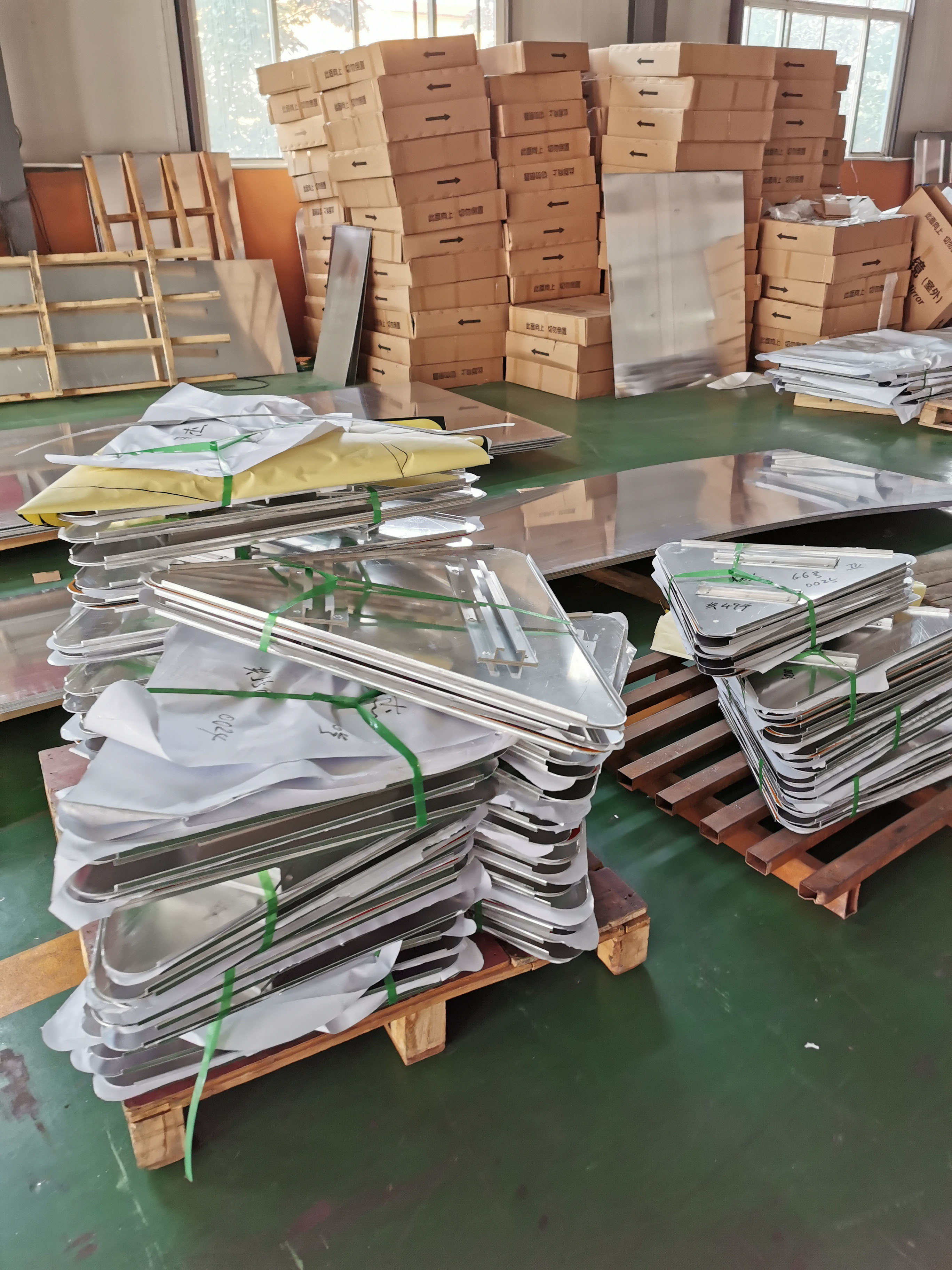 Customized Printing Roadway Safety Signs Essential for Traffic Construction Markings
