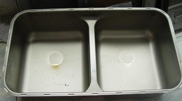 Buy cheap ISO9001 Kitchen Sink Mould One Piece SS Double Bowl Sink from wholesalers