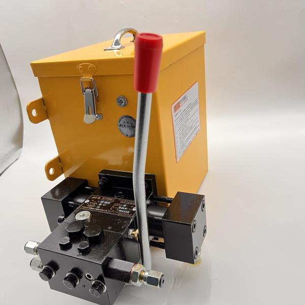 Buy cheap Hydraulic Lubrication Synchronous Pump For Concrete Mixer Truck AH-XD6/ 0.3/0.20 S from wholesalers